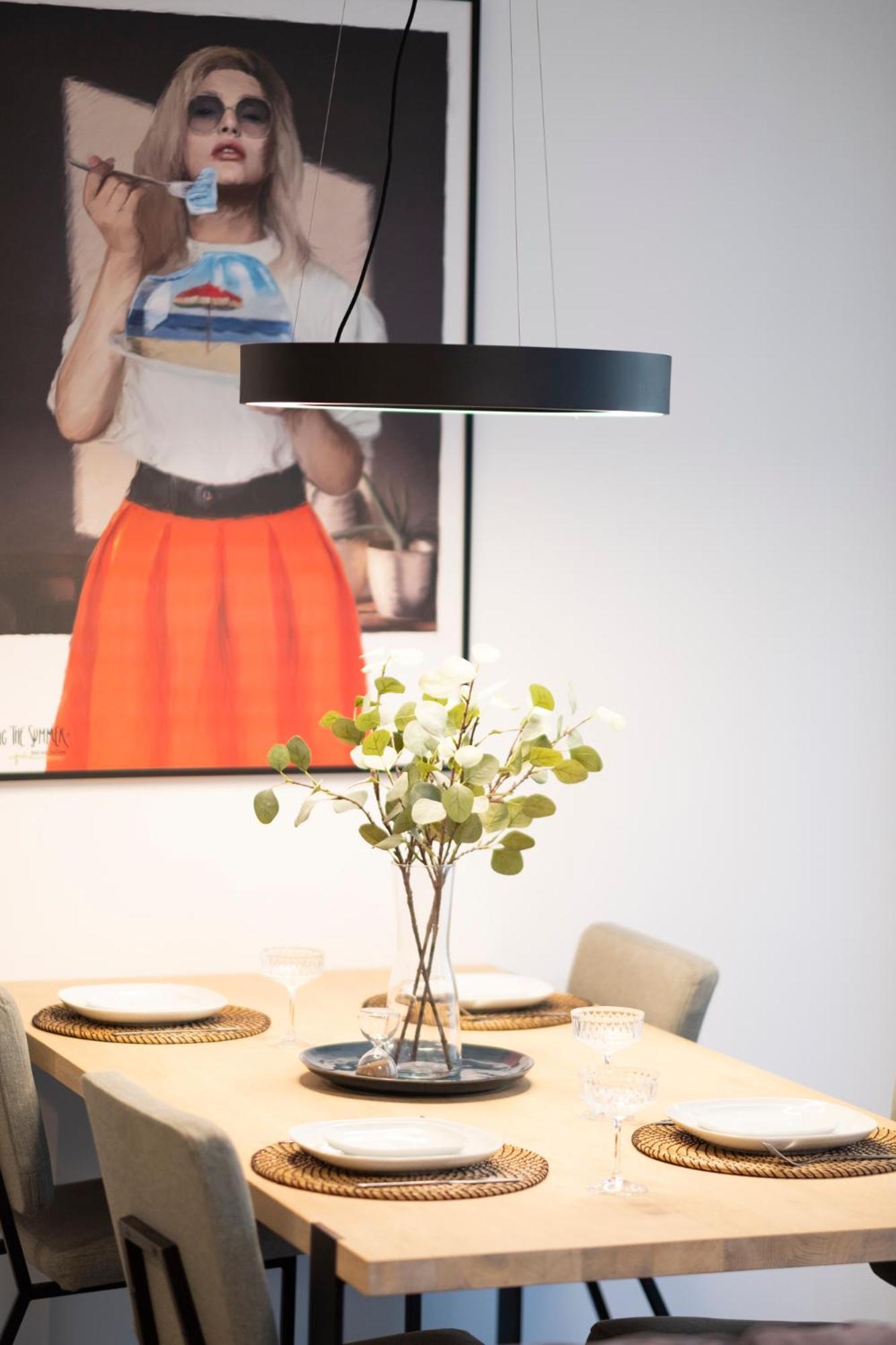 Cohost I Oldtown 60M2 Apt W-Garage Parking, Balcony & Self Check-In วิลนีอุส ภายนอก รูปภาพ